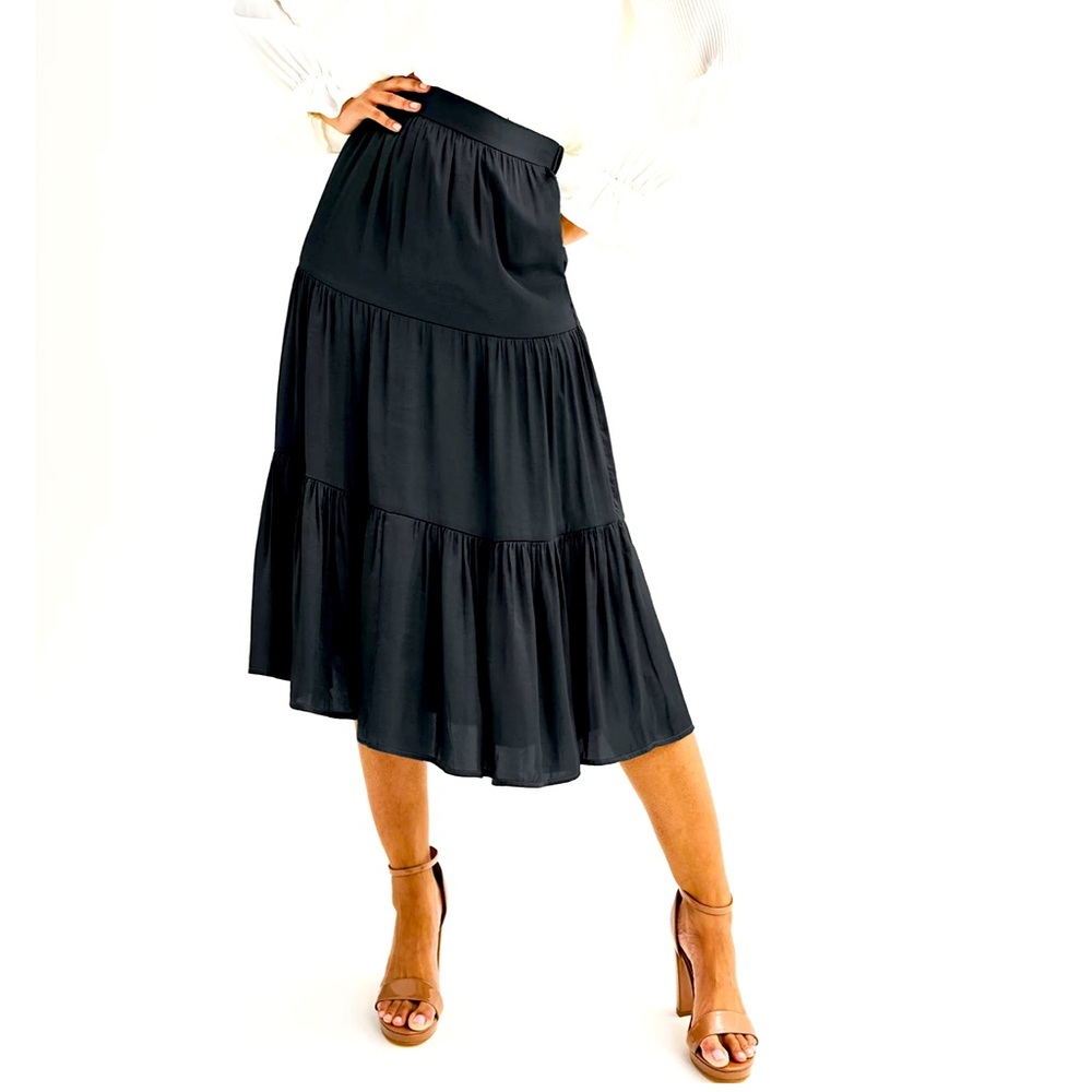NWT Nine West Tiered Black Midi Skirt - Medium